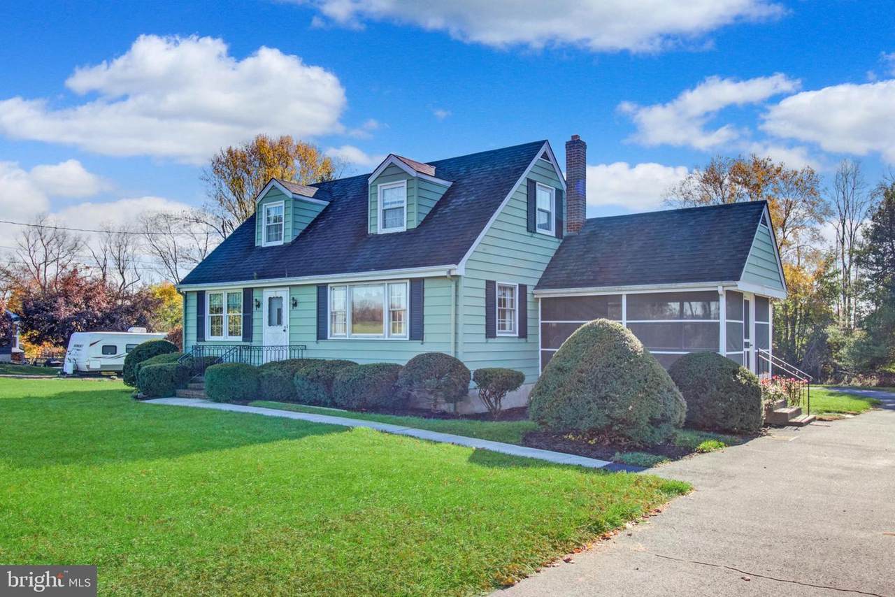119 Jonathan Holmes Road - Photo 1