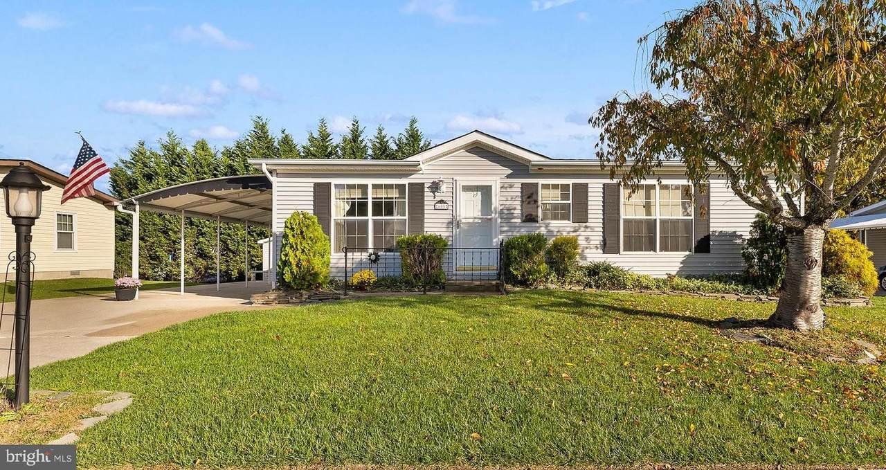 605 Plymouth Landing - Photo 1