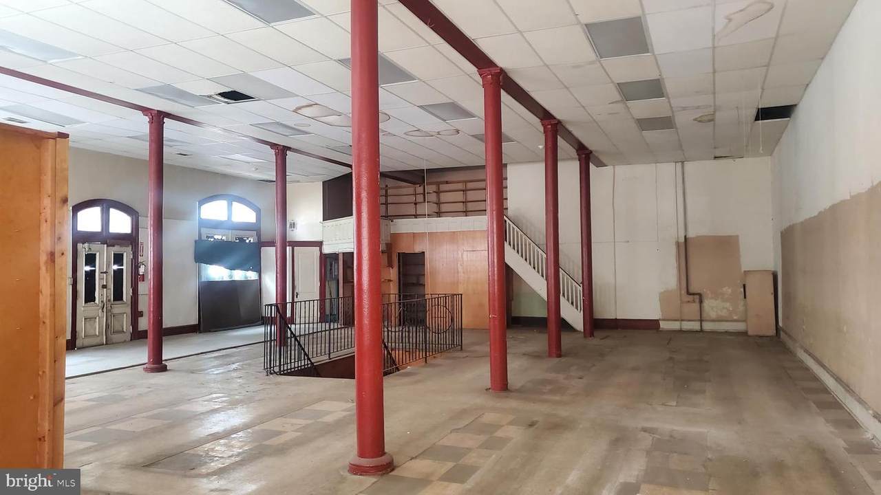 101 High Street - Photo 1