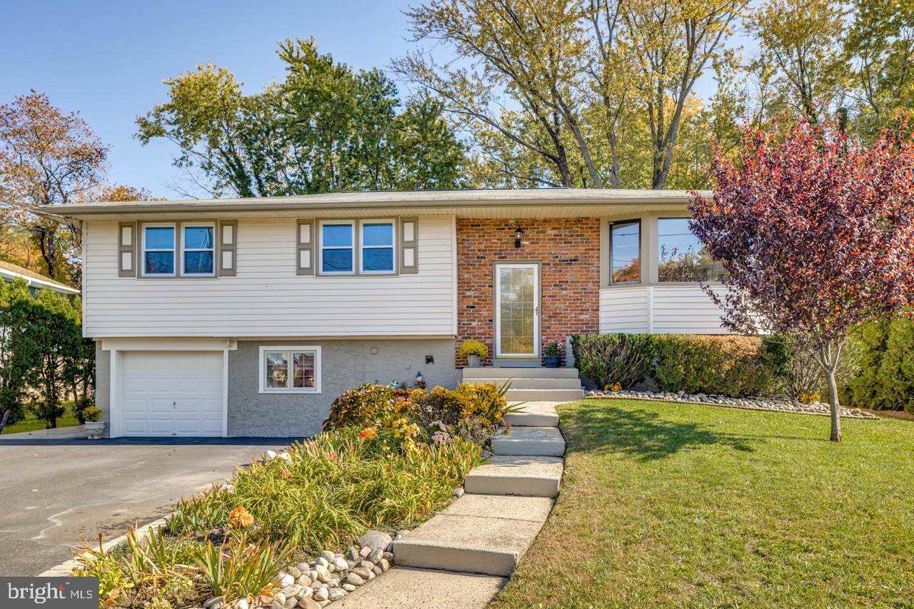 46 Ivy Lane - Photo 1