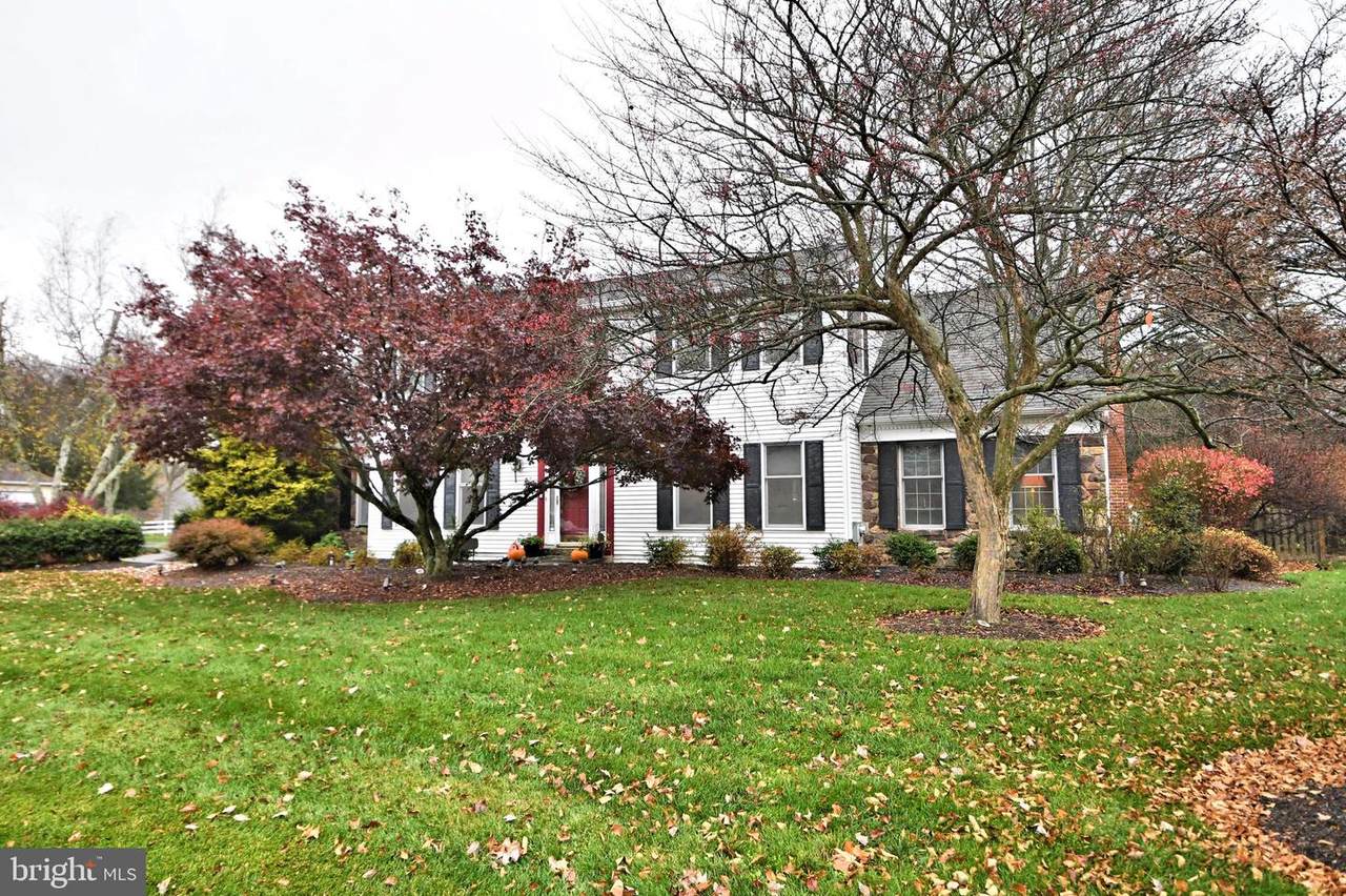 1028 Cox Avenue - Photo 1