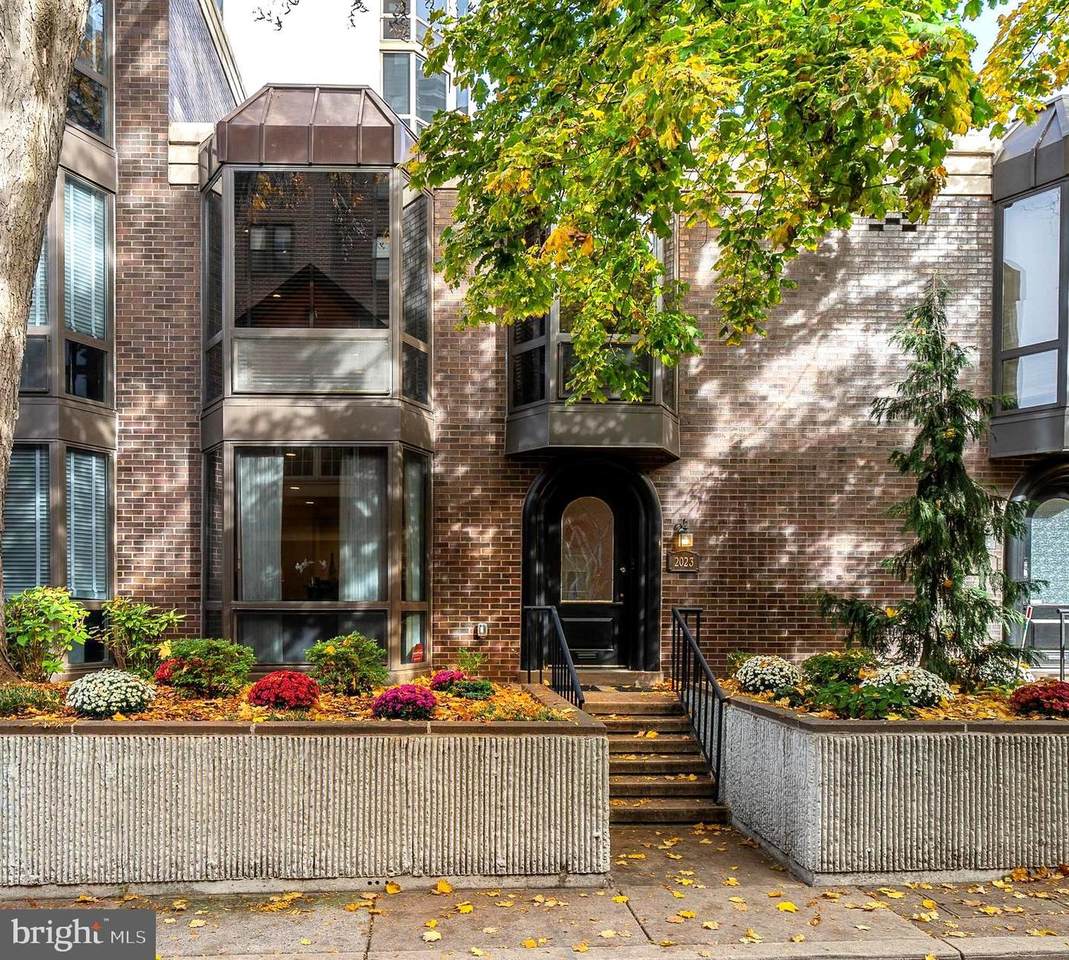 2023 Chancellor Street - Photo 1