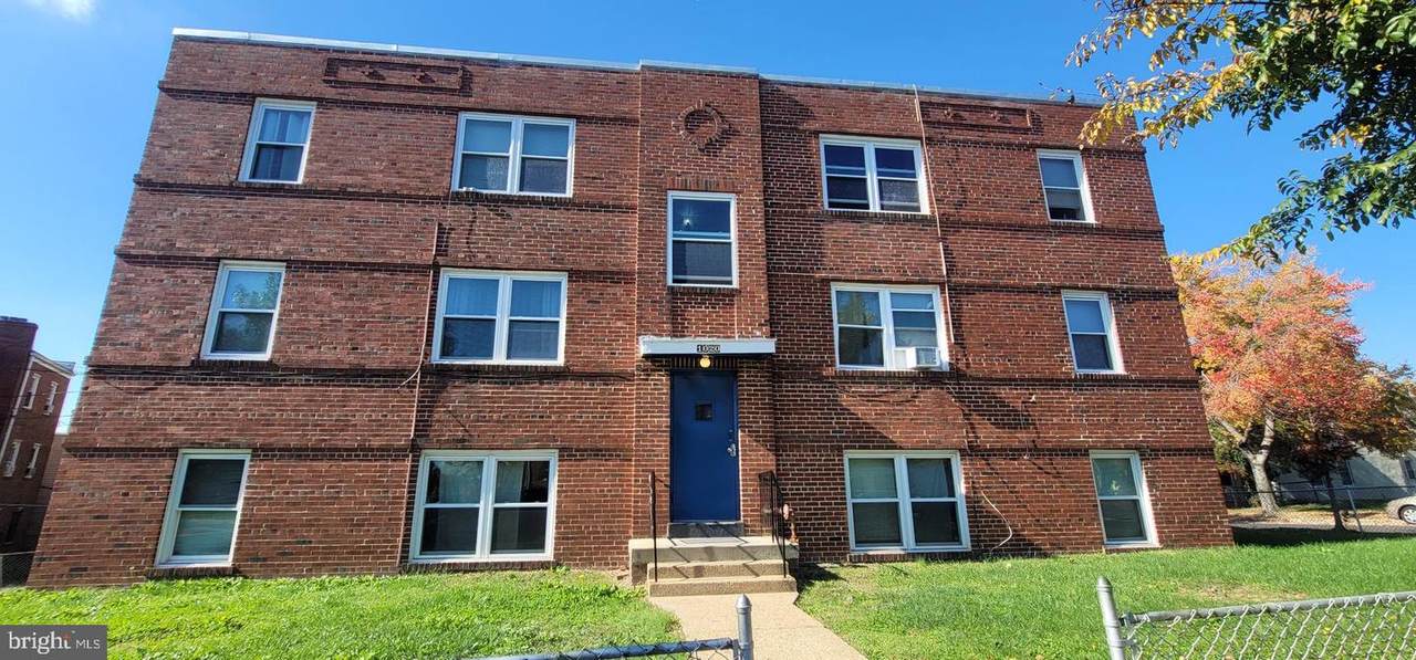 1020 19TH Street - Photo 1