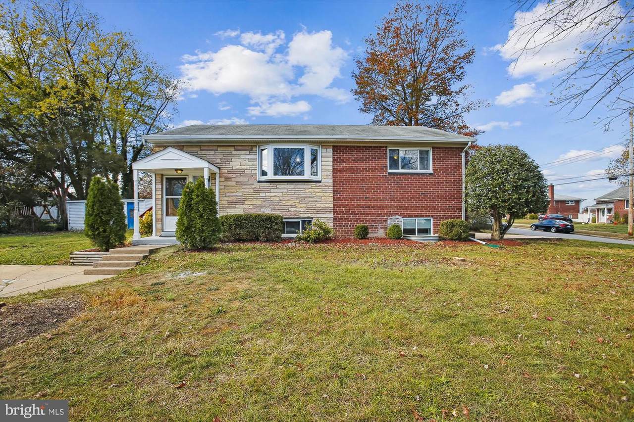5808 Ash Drive - Photo 1