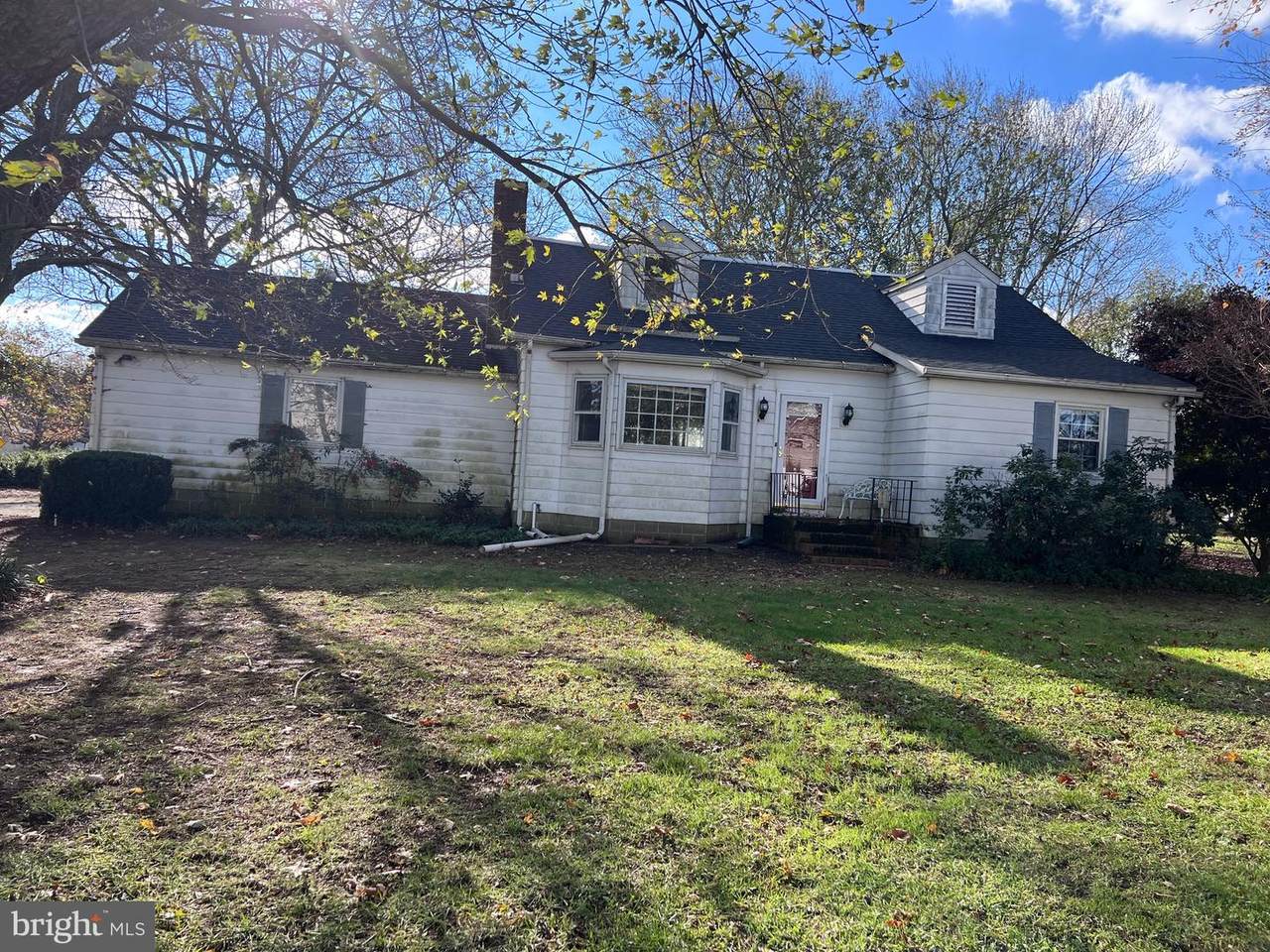 653 Hammond Drive - Photo 1