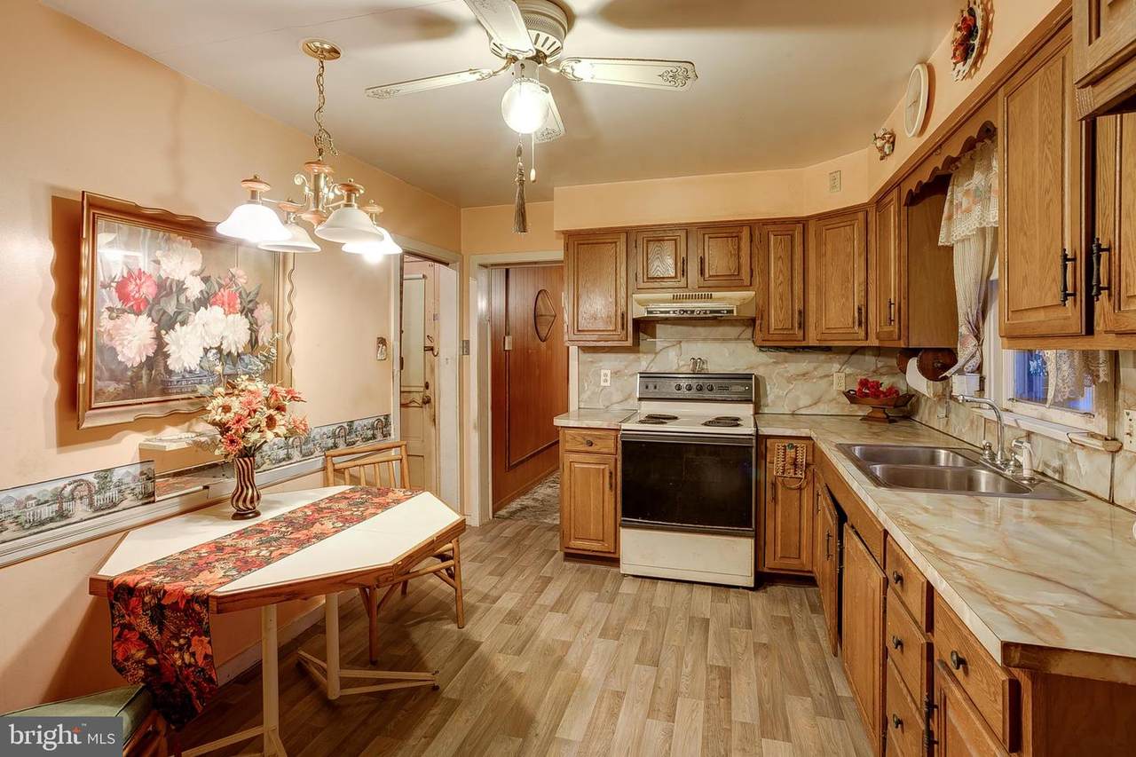 1 Howard Street - Photo 1