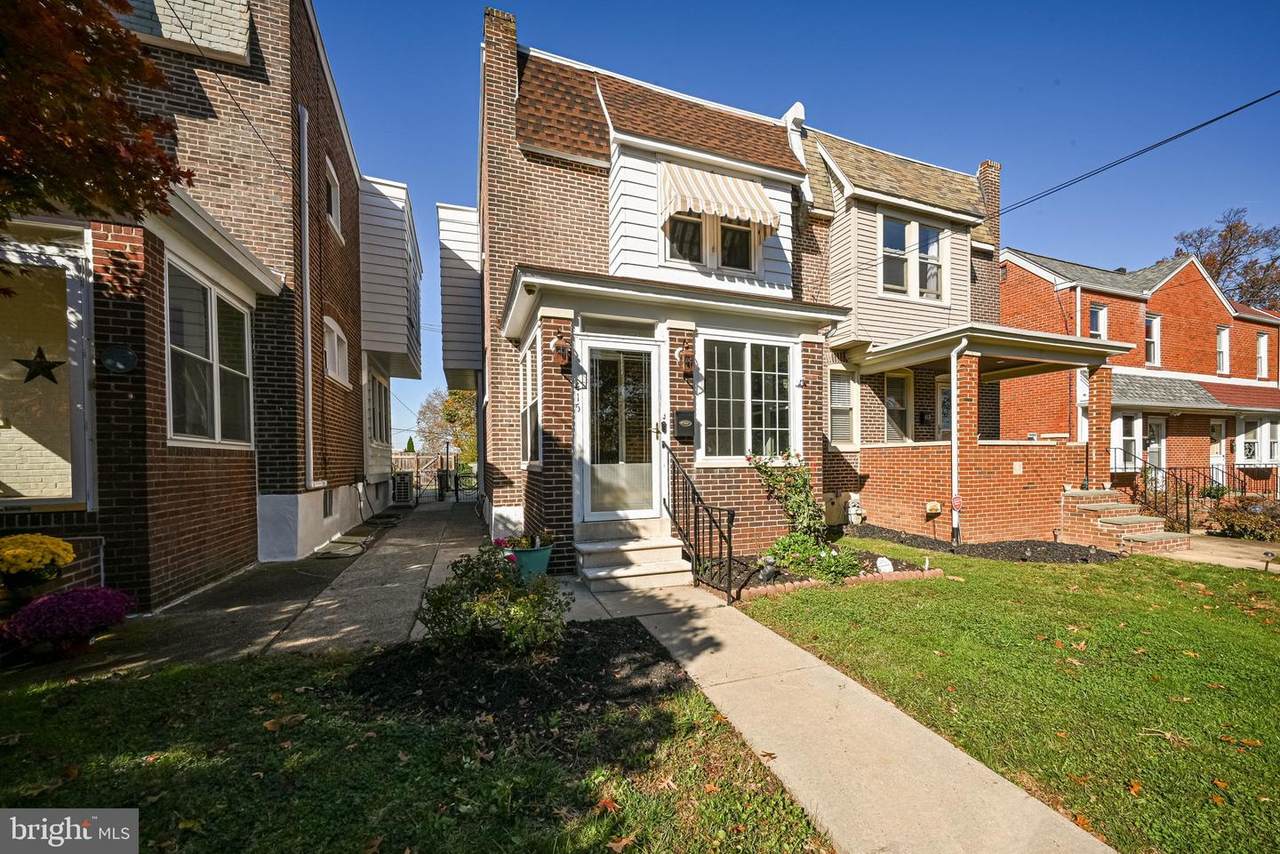 415 Dupont Street - Photo 1
