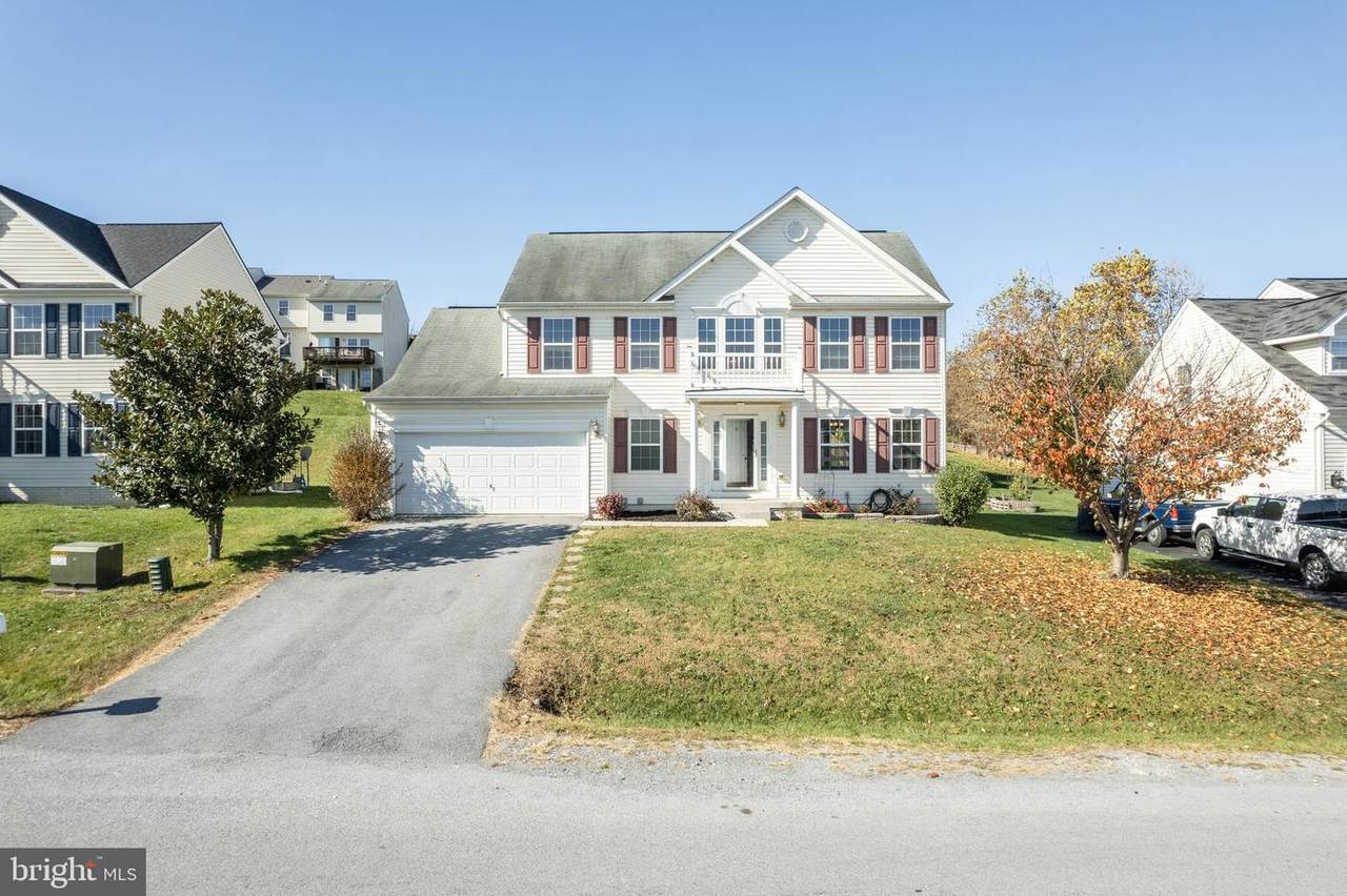 109 Amelia Drive - Photo 1