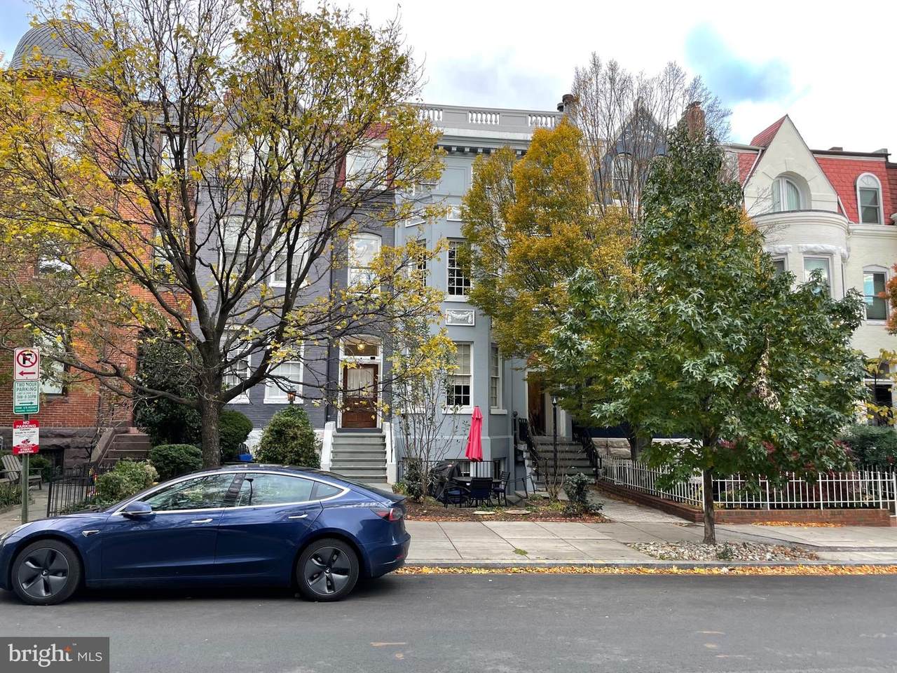 1817 19TH Street - Photo 1