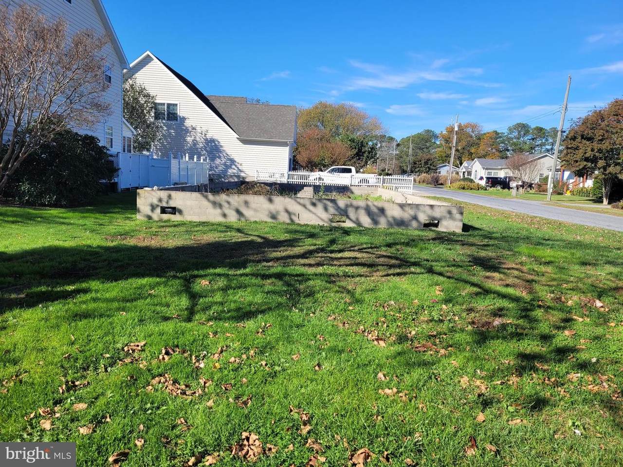 12918 Charles Street - Photo 1
