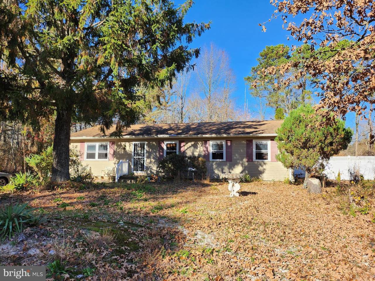 104 River Drive - Photo 1