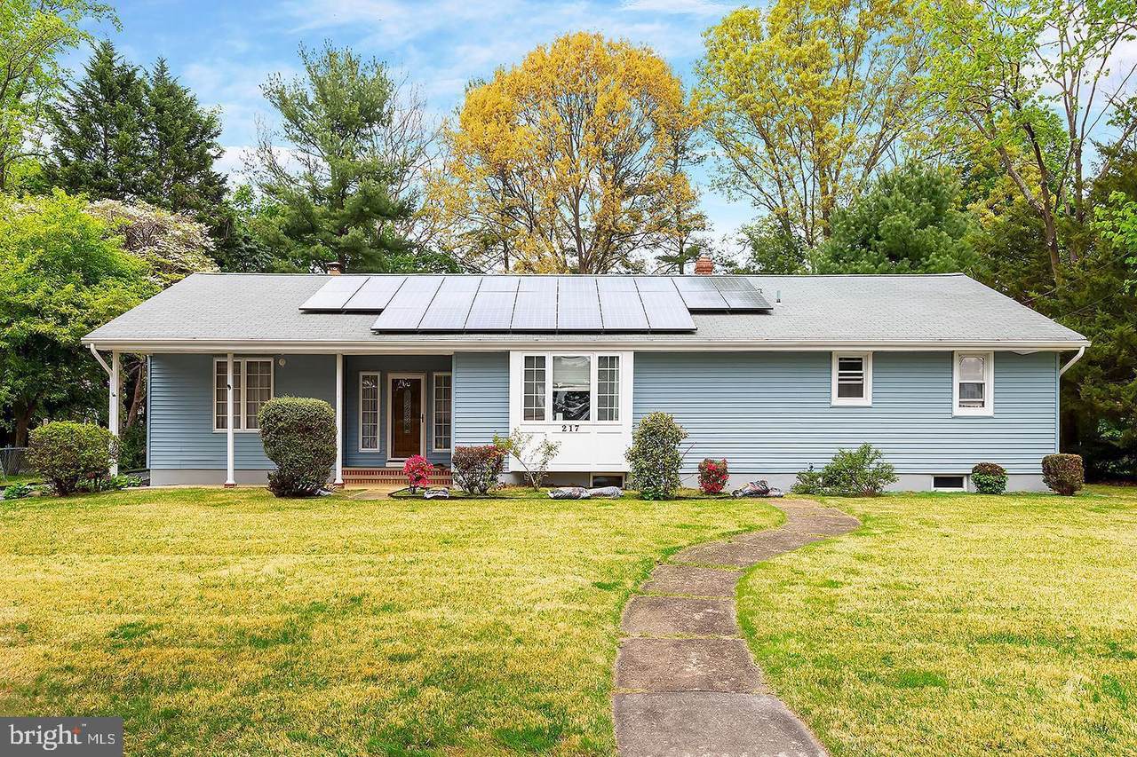 217 University Boulevard - Photo 1