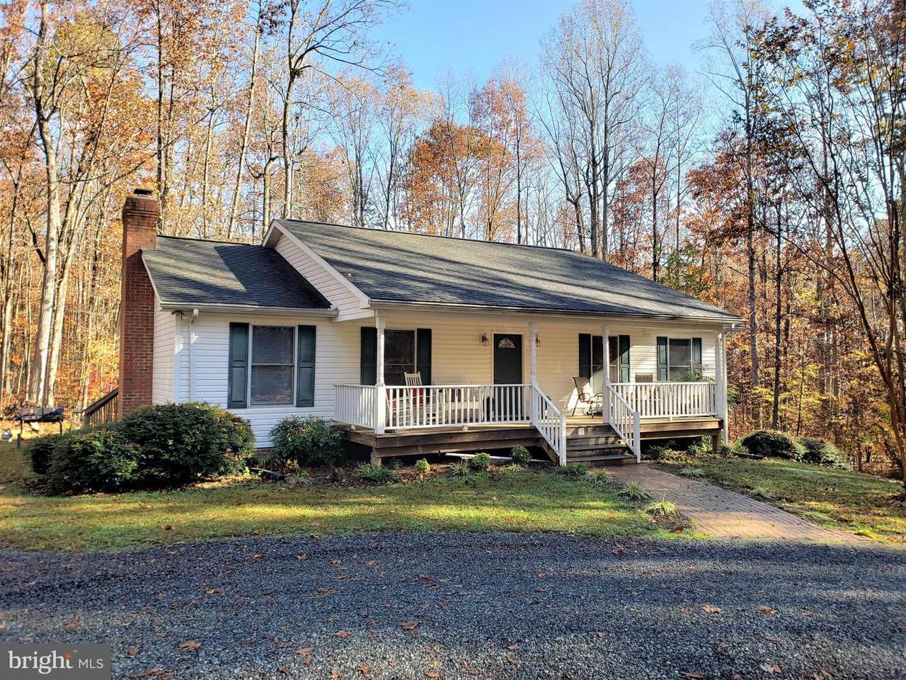 237 Sylvan Lane - Photo 1