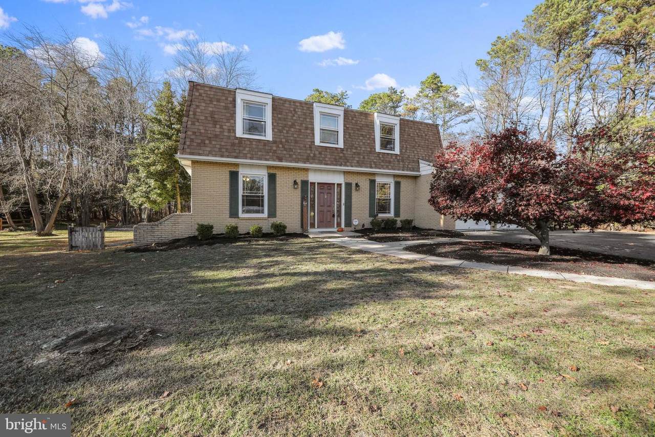 104 Heath Road - Photo 1