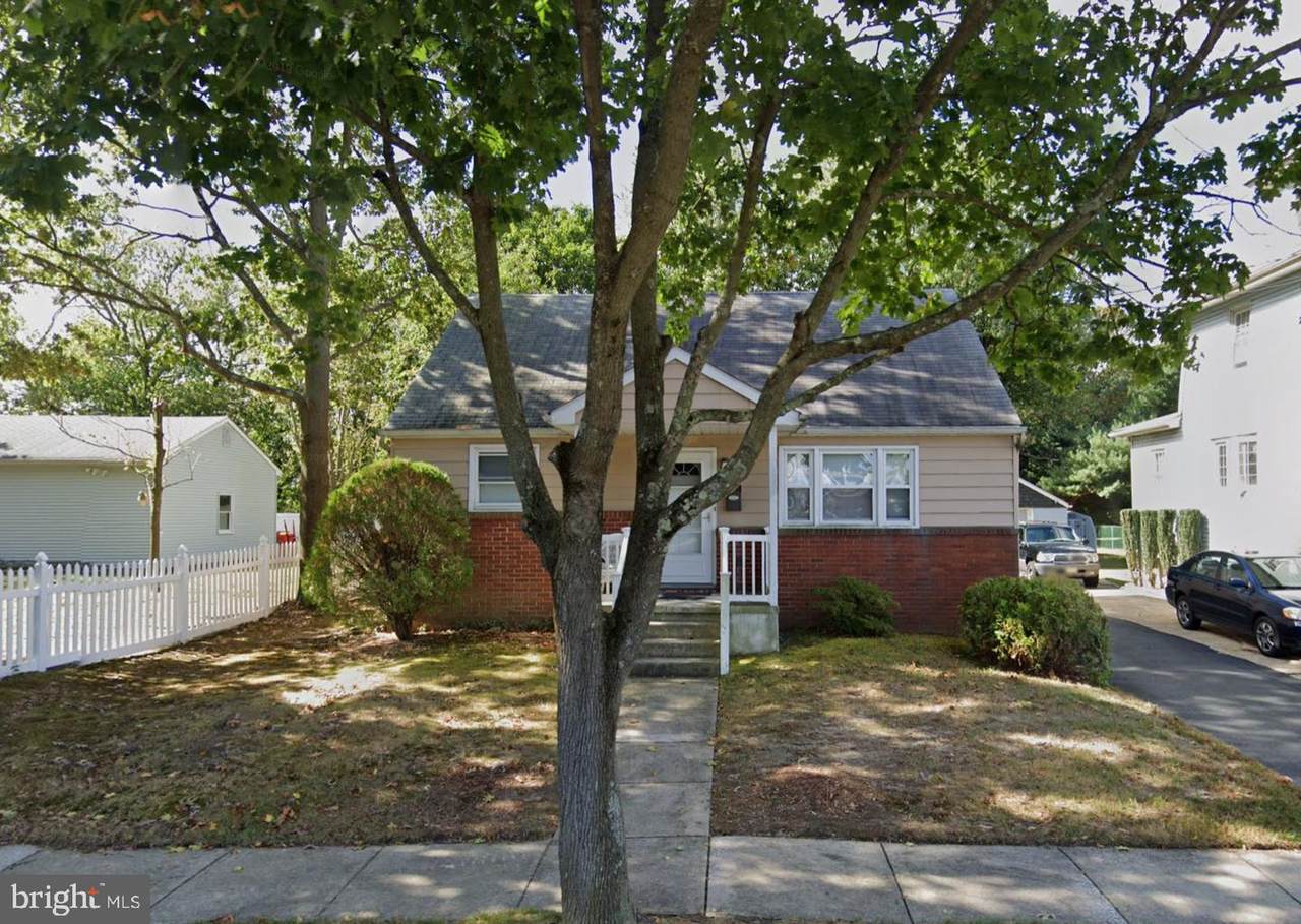 107 Laurel Avenue - Photo 1