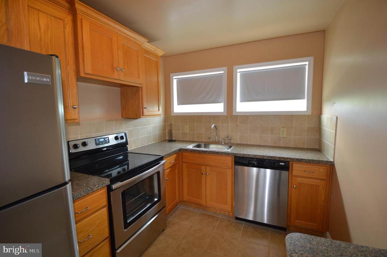 152 Corby Road - Photo 1