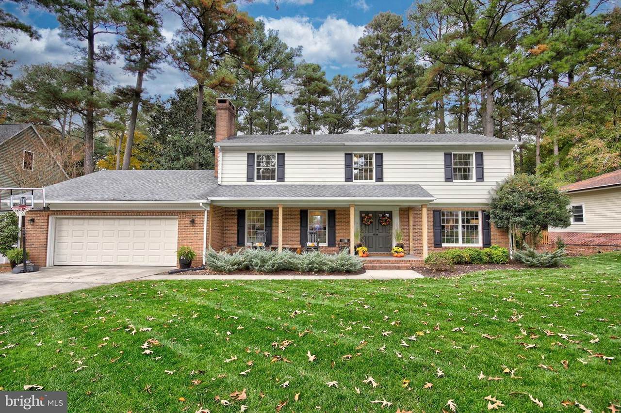 615 Douglas Road - Photo 1