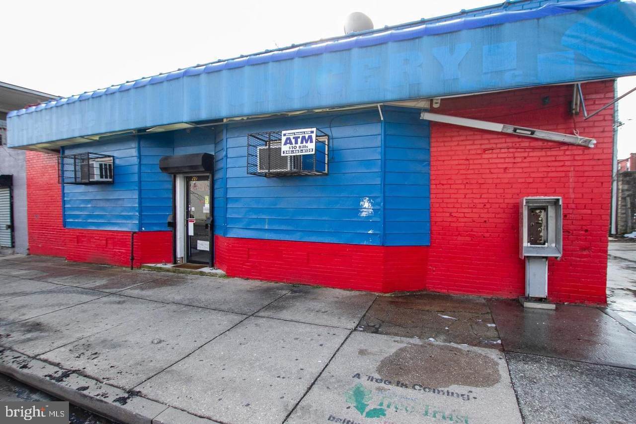 219 27TH Street - Photo 1