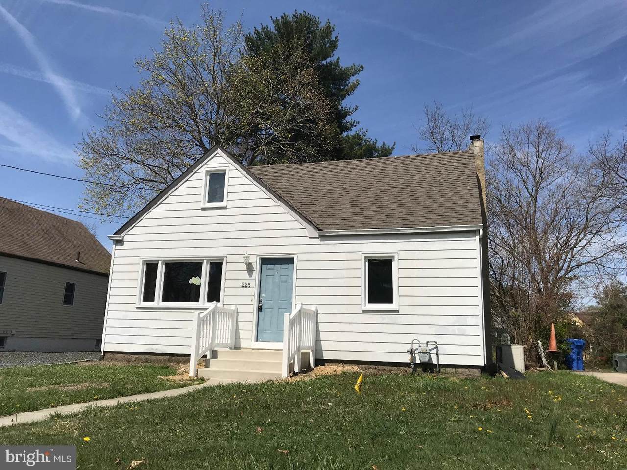 225 Deptford Road - Photo 1