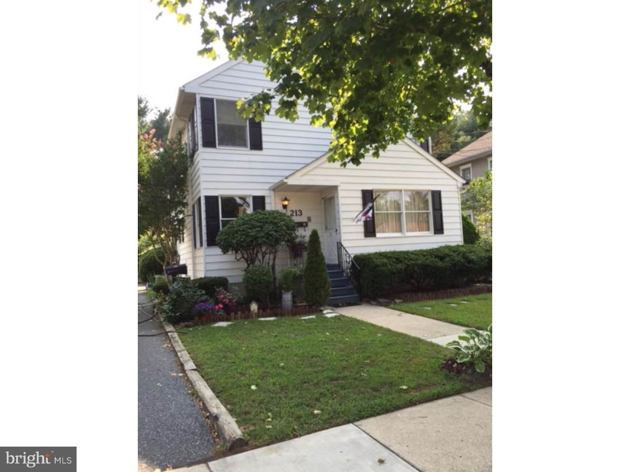 213 Laurel Avenue - Photo 1