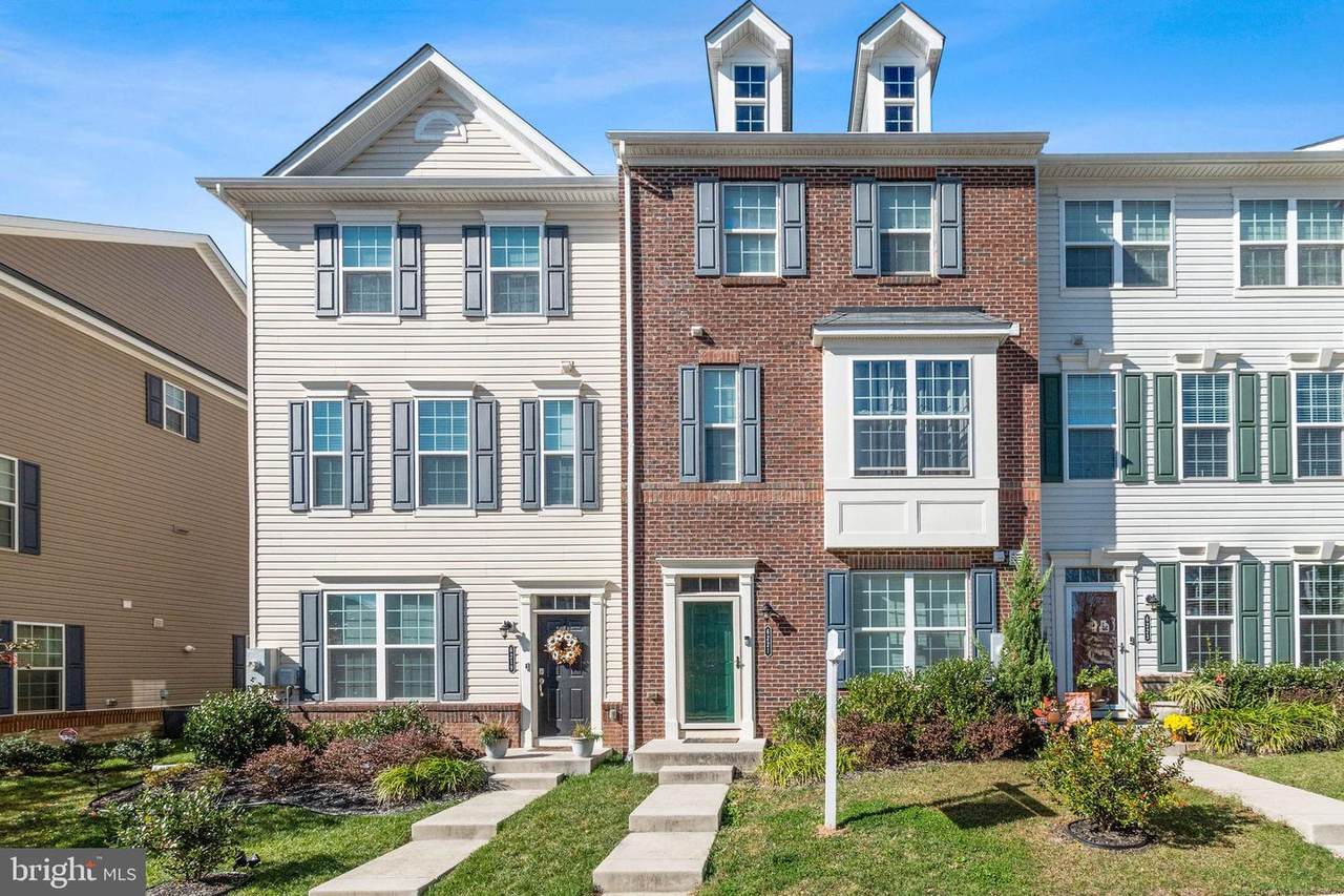6221 Mckay Circle - Photo 1
