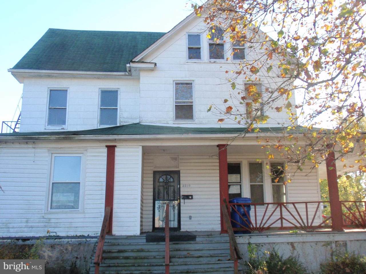 4215 Penhurst Avenue - Photo 1