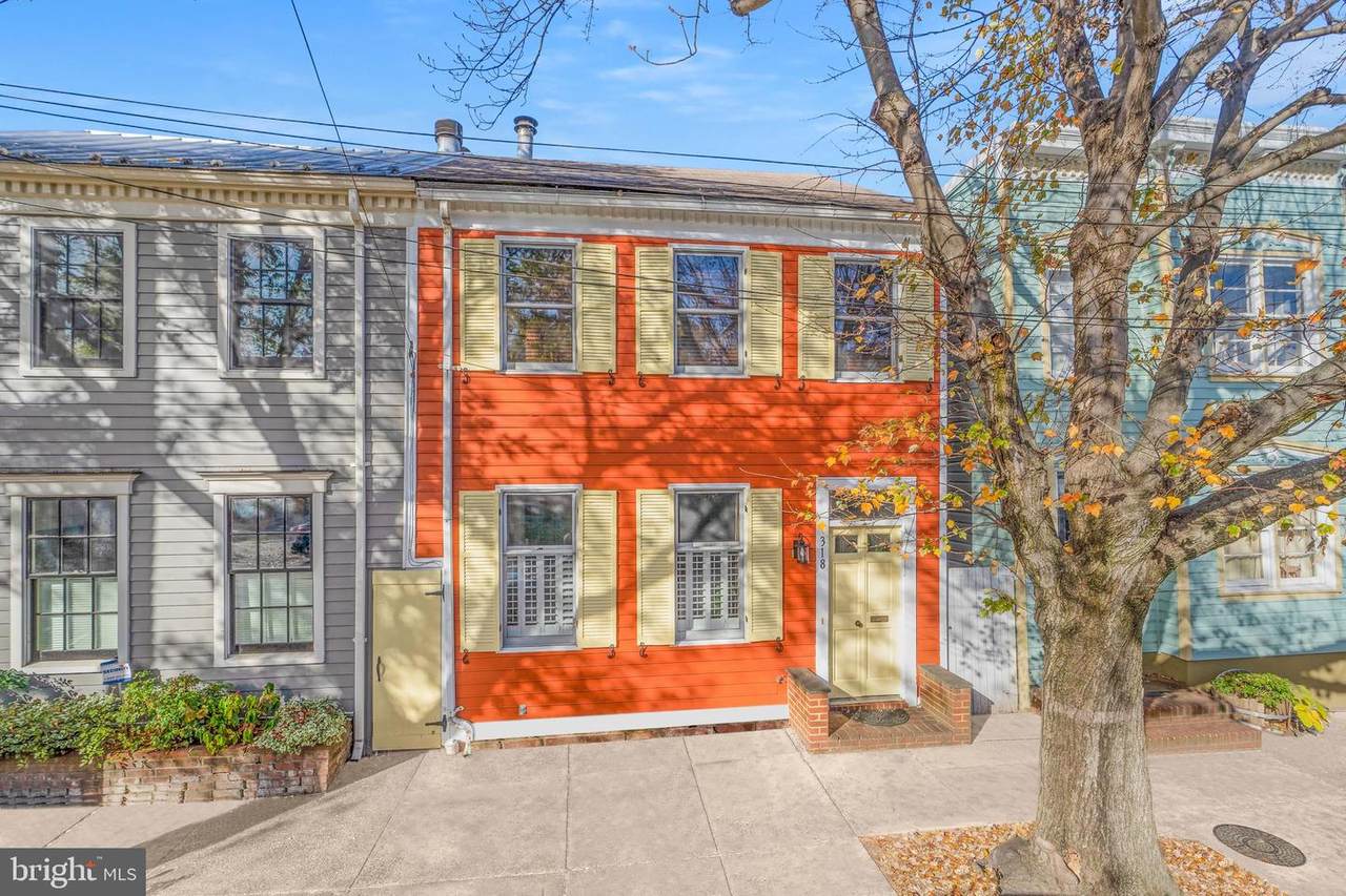318 Alfred Street - Photo 1