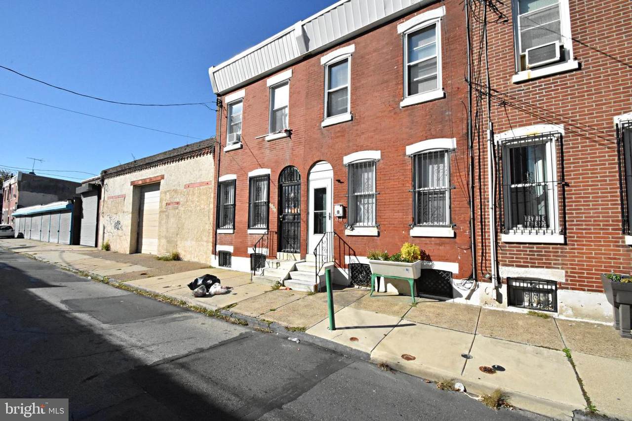 3084 Helen Street - Photo 1