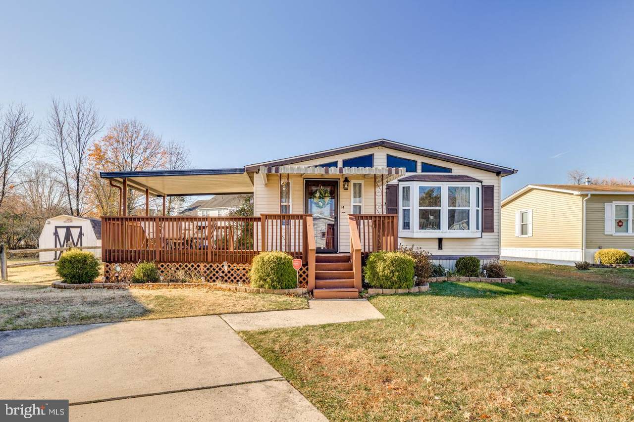 14 Patricia Lane - Photo 1