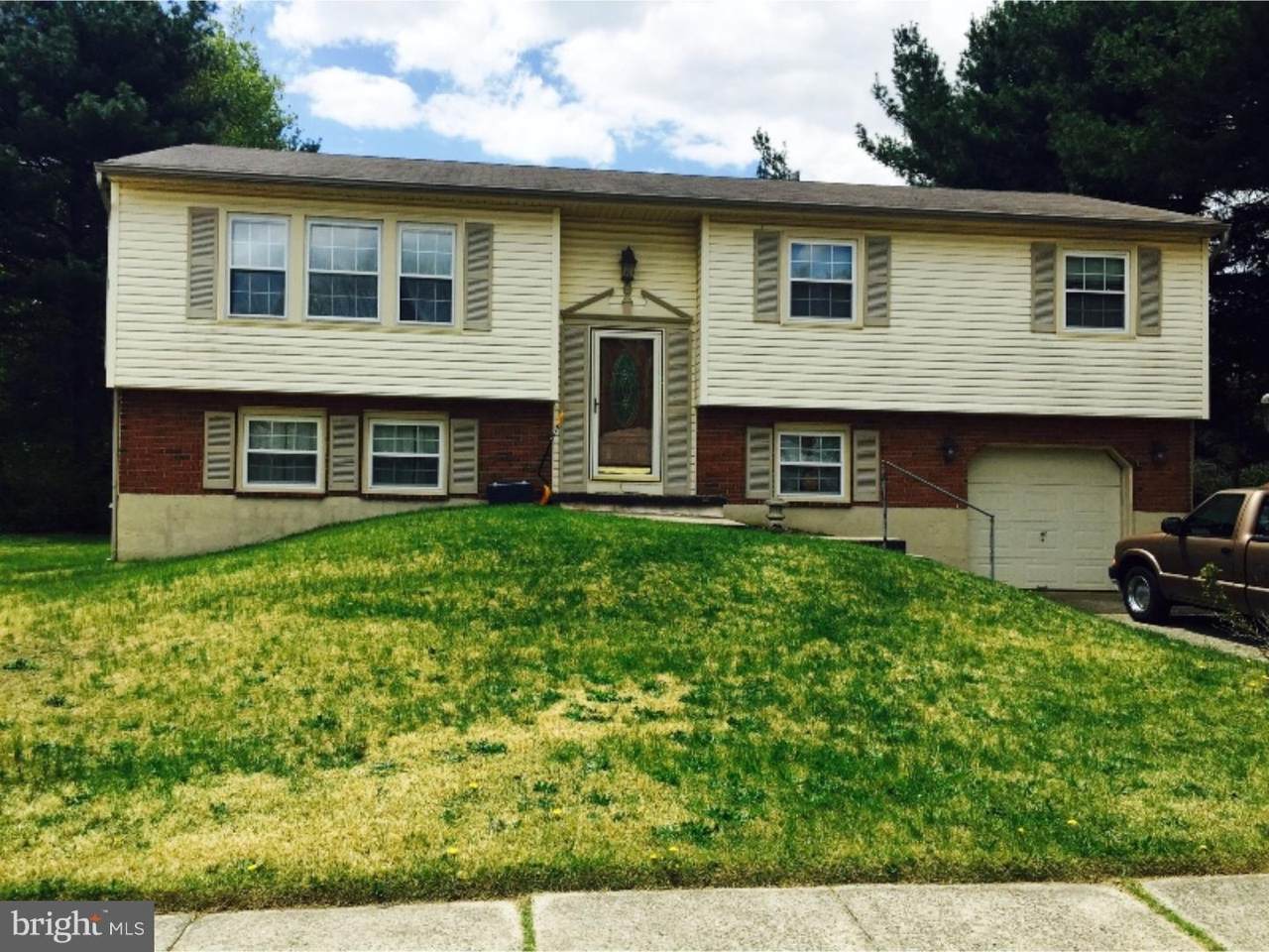 1030 Brown Lane - Photo 1