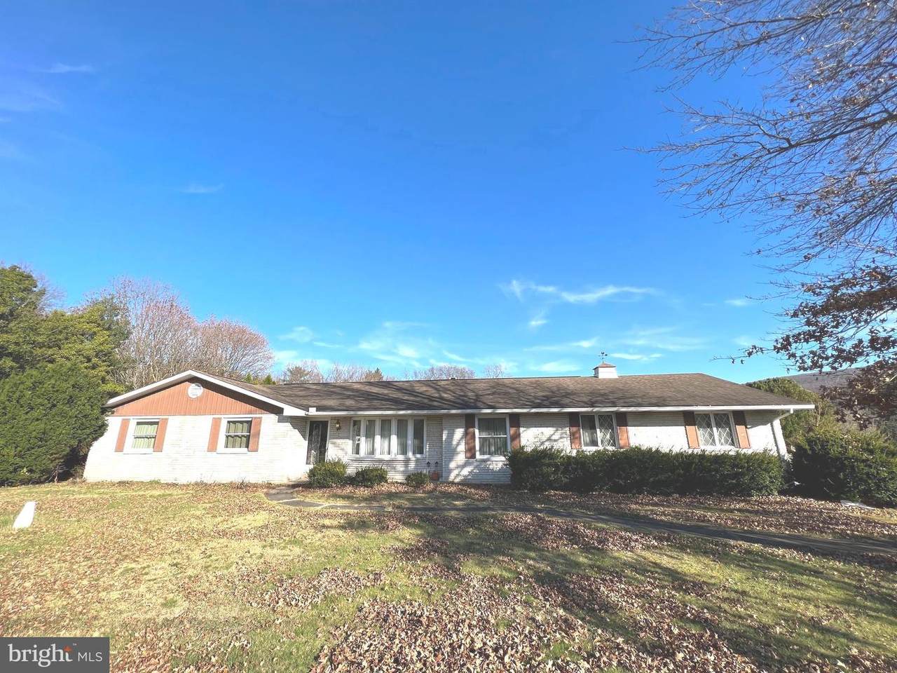 138 Fairview Lane - Photo 1