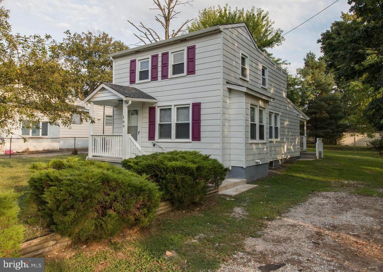 169 Columbia Avenue - Photo 1