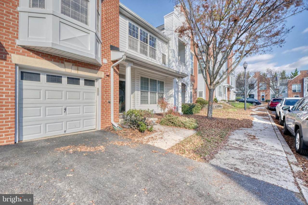 10810 Symphony Way - Photo 1