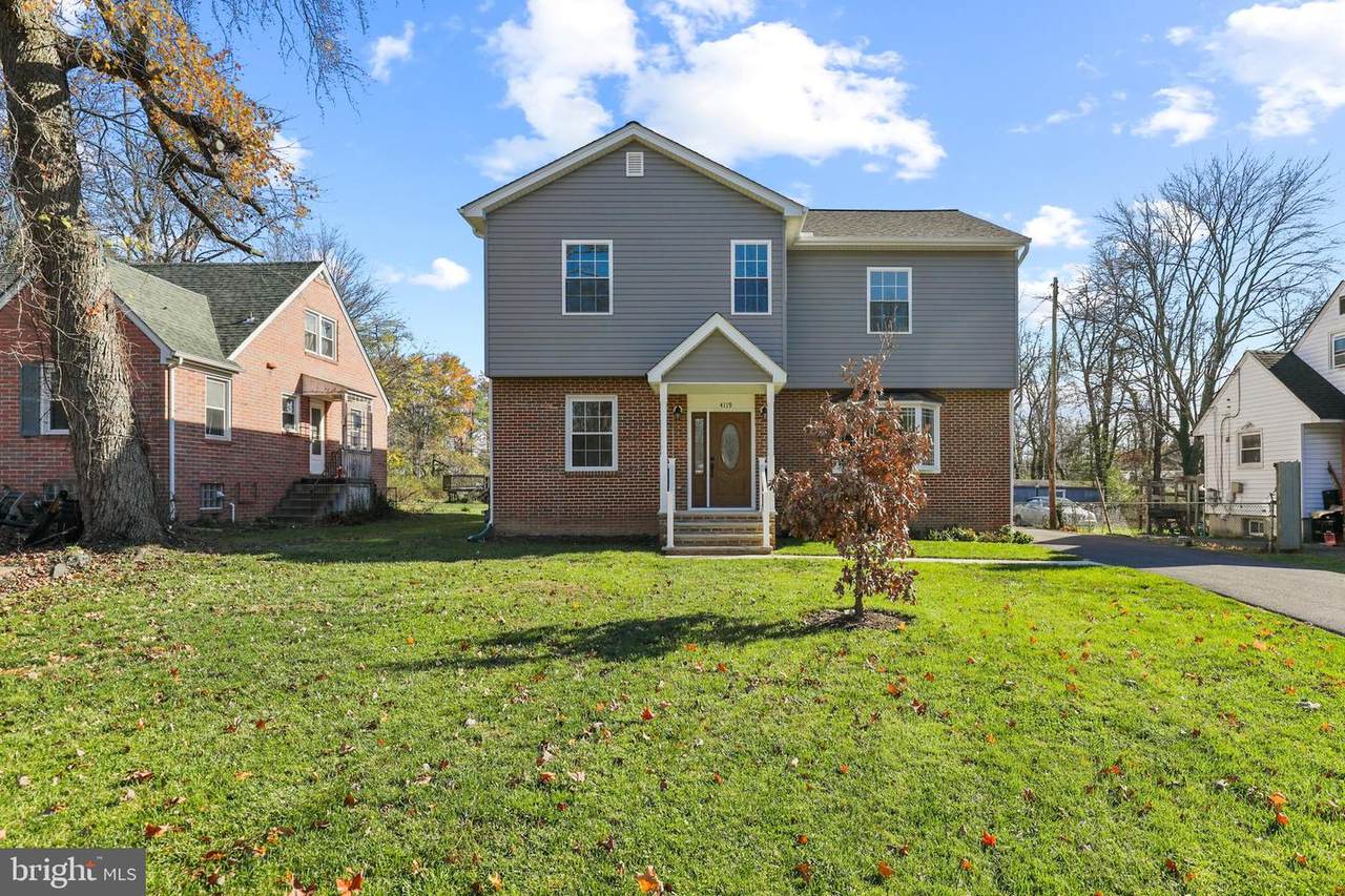 4119 Buckingham - Photo 1
