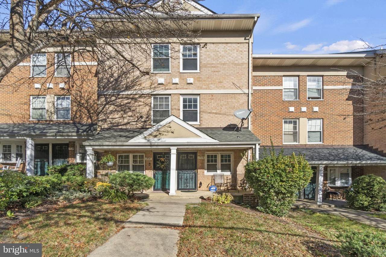 1718 Montana Avenue - Photo 1