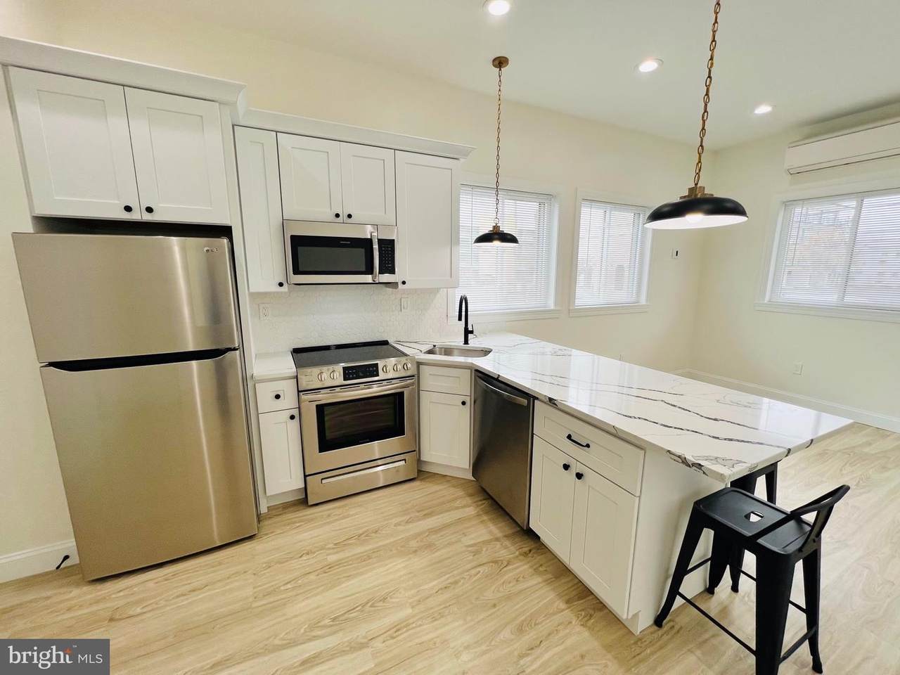 3205 Atlantic Avenue - Photo 1