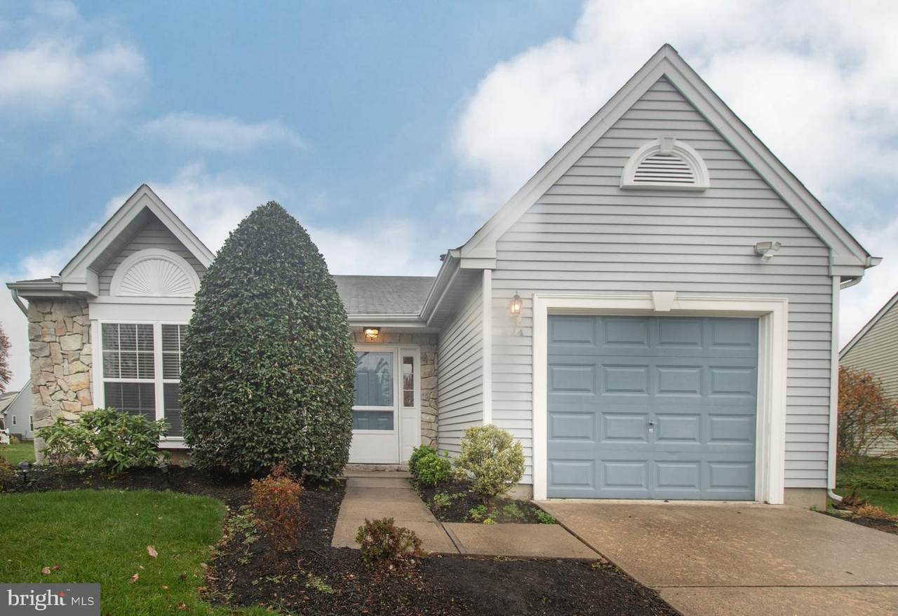 424 Elderberry Court - Photo 1
