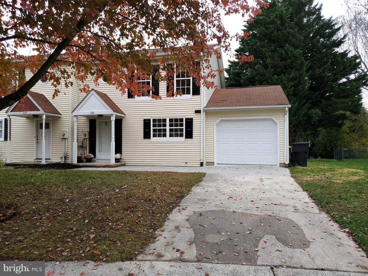 115 Linden Court - Photo 1