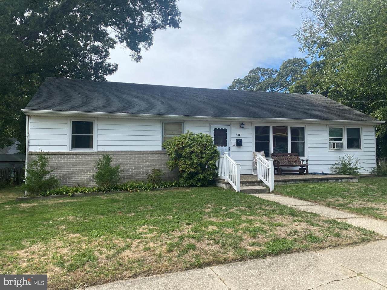 408 Chestnut Avenue - Photo 1