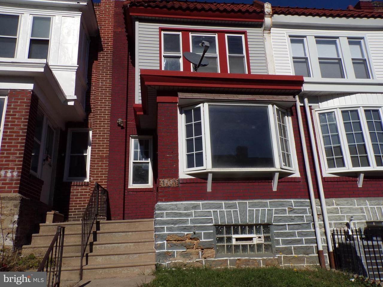 1927 Plymouth Street - Photo 1