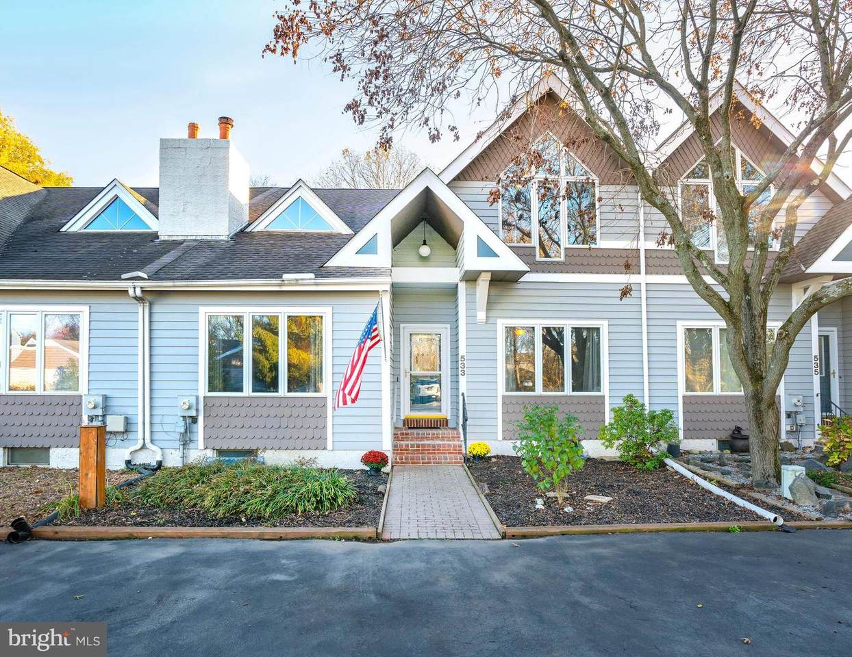 533 Beech Tree Lane - Photo 1