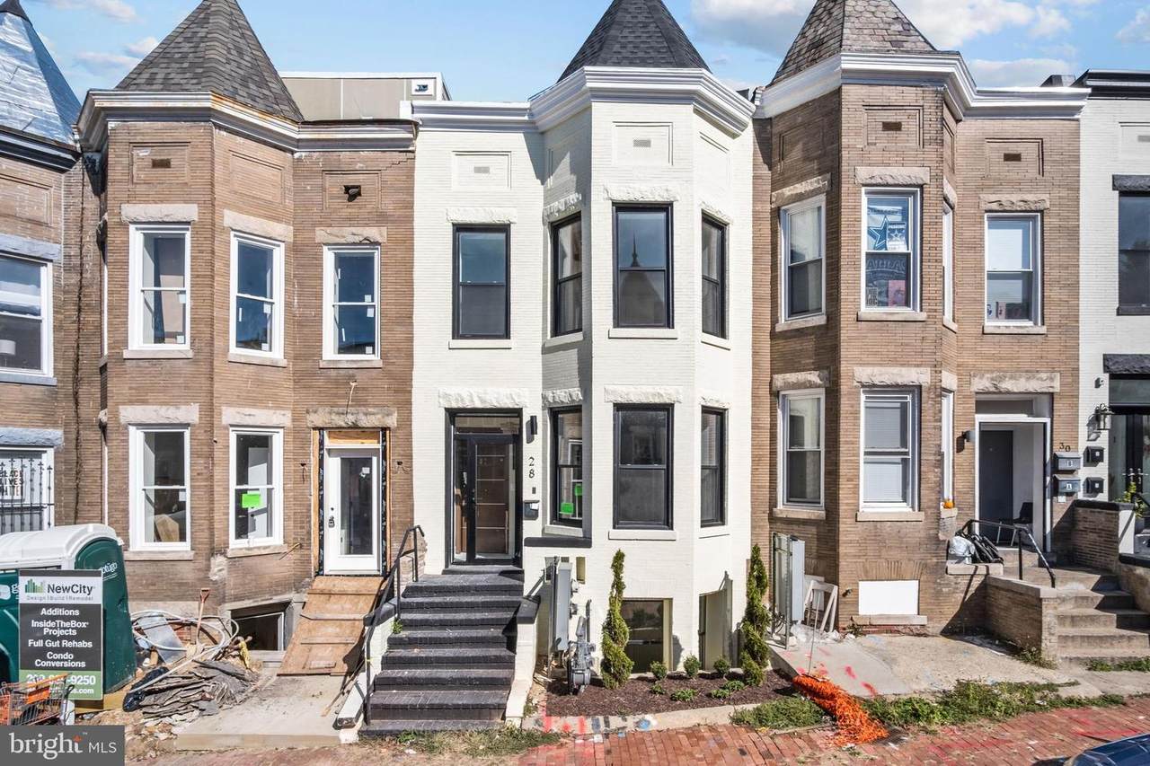 28 Todd Place - Photo 1