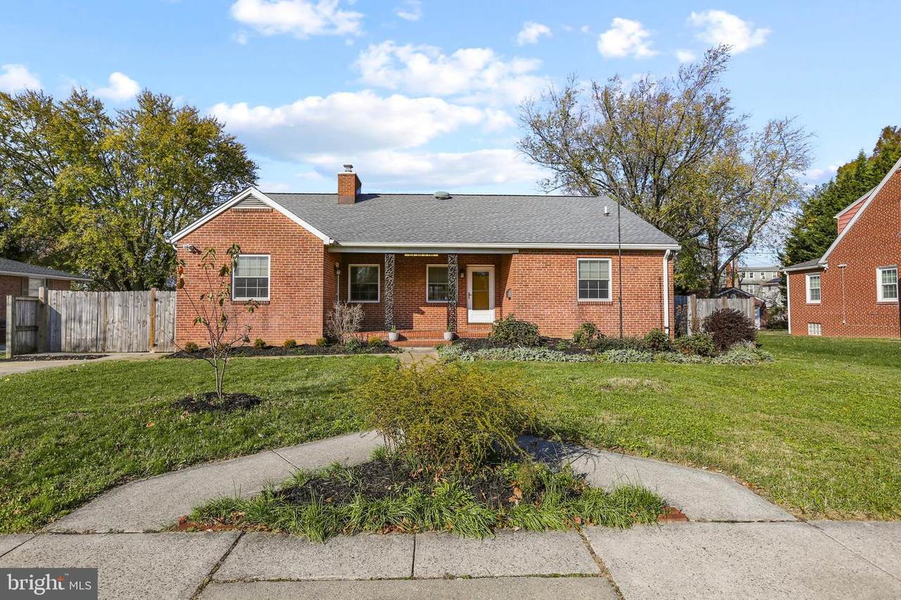 6602 Alta Avenue - Photo 1