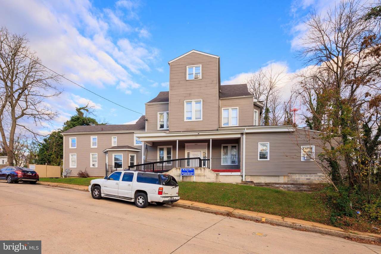 4001 Derby Manor Drive - Photo 1