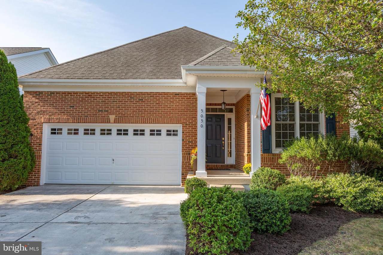 5030 Sewells Pointe Way - Photo 1