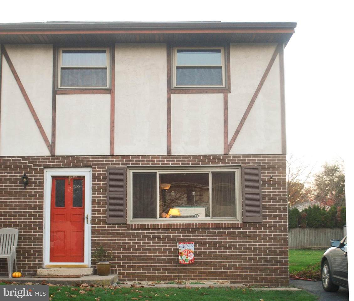 487 Plum Street - Photo 1