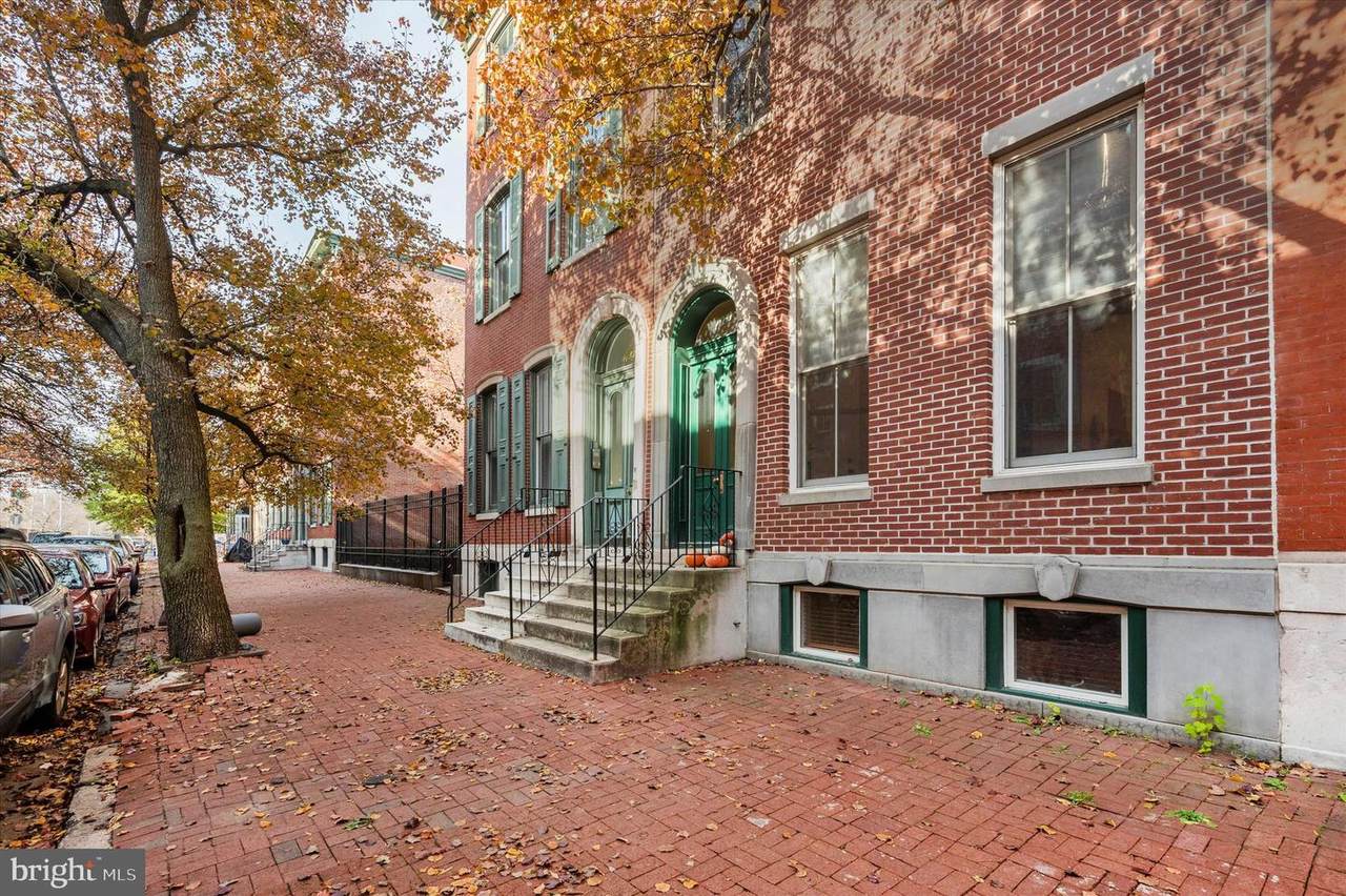 1721 Wallace Street - Photo 1