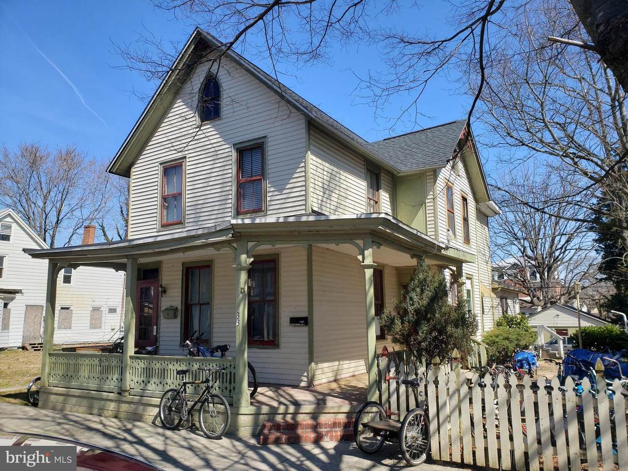 33 Governors Avenue - Photo 1