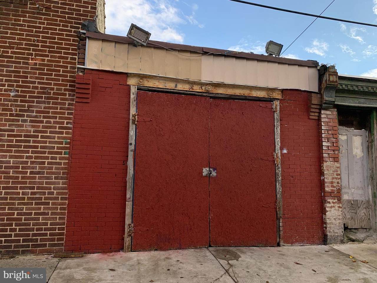 3085 Braddock Street - Photo 1