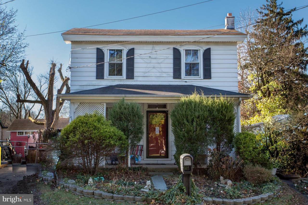 232 Bristol Road - Photo 1